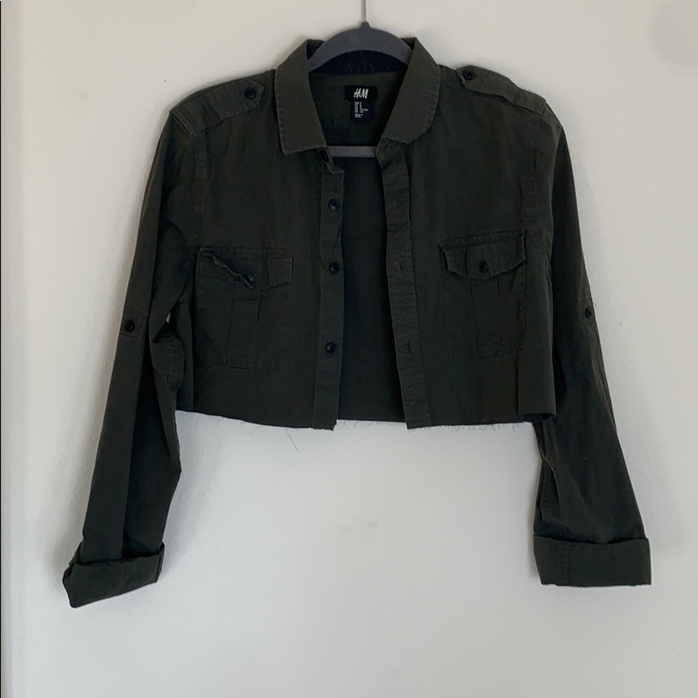 Crop Army Green Shirt - Small